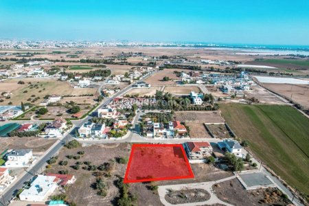Field for Sale in Dromolaxia, Larnaca - 10