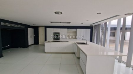New For Sale €1,200,000 Villa 5 bedrooms, Detached Latsia (Lakkia) Nicosia - 2