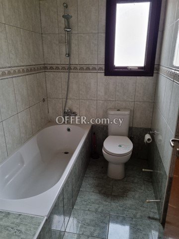 4 Bedroom Detached House  Or  In Aradippou Area, Larnaca - In A Quiet  - 5