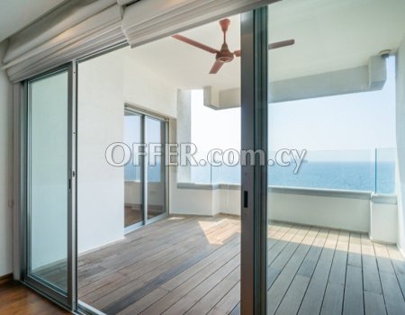 Office – 220 sq.m for rent, Molos area, Seafront, Limassol - 6
