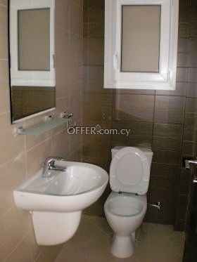 KEY READY 2 BEDROOM FLAT IN LIMASSOL IN A PRIVATE COMPLEX - 3