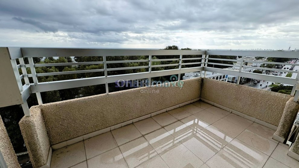 1 Bedroom Top Floor Apartment Sea Views For Rent Limassol - 2