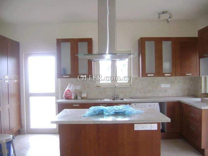 House (Detached) in Kolossi, Limassol for Sale - 4