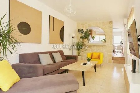 2 Bed Semi-Detached House for rent in Universal, Paphos