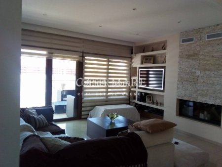 Luxury 4 Bedroom Detached House in Geri
