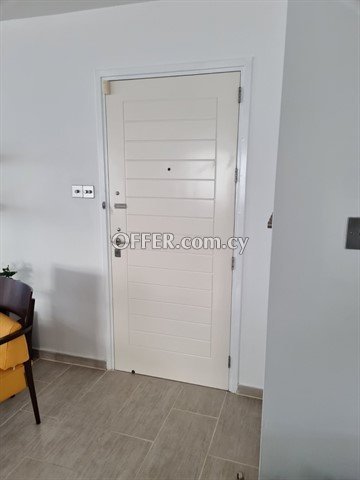 3 Βedroom Τop Floor Apartment  In A Prime Location With Large Spaces A - 7