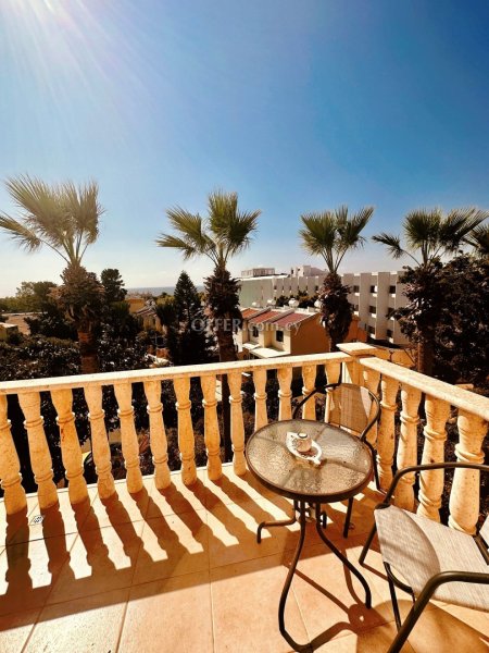 2 Bed Apartment for sale in Tombs Of the Kings, Paphos - 11