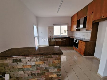 2 Bed Apartment for Rent in Mesa Geitonia, Limassol - 8