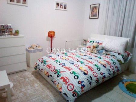 Luxury 4 Bedroom Detached House in Geri - 5