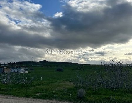 Agriculture Land with register road in Geri Nicosia - 2