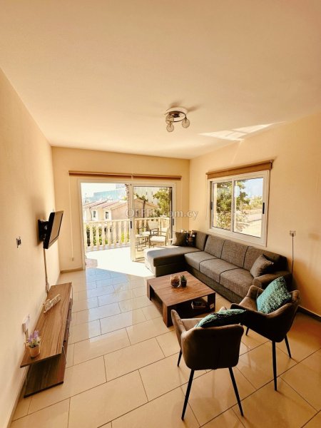 2 Bed Apartment for sale in Tombs Of the Kings, Paphos - 6