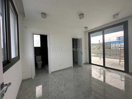 4 Bed Detached Bungalow for rent in Parekklisia, Limassol - 6