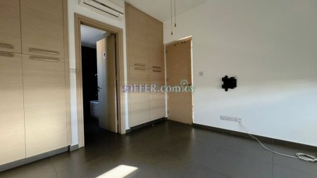 2 Bedroom Apartment For Rent Limassol - 6