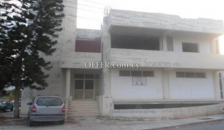 Mixed use for sale in Mouttalos, Paphos