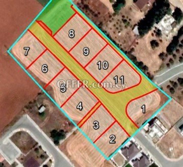 Under Division Residential Plot Of 585 Sq.m.  In Kiti, Larnaka - 1