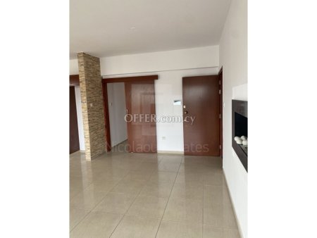 Large three bedroom flat for sale in Petrou Pavlou. - 8
