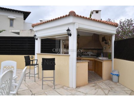 Luxury 4 bedroom detached villa fully furnished in Apesia - 4