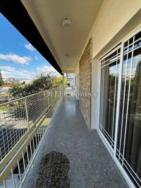 THREE BEDROOM APARTMENT IN THE HEART OF LIMASSOL - 3