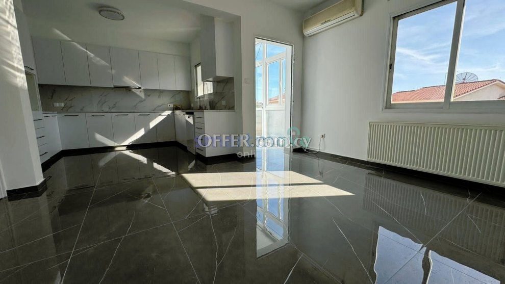 3 Bedroom Upper House For Rent Limassol - 2