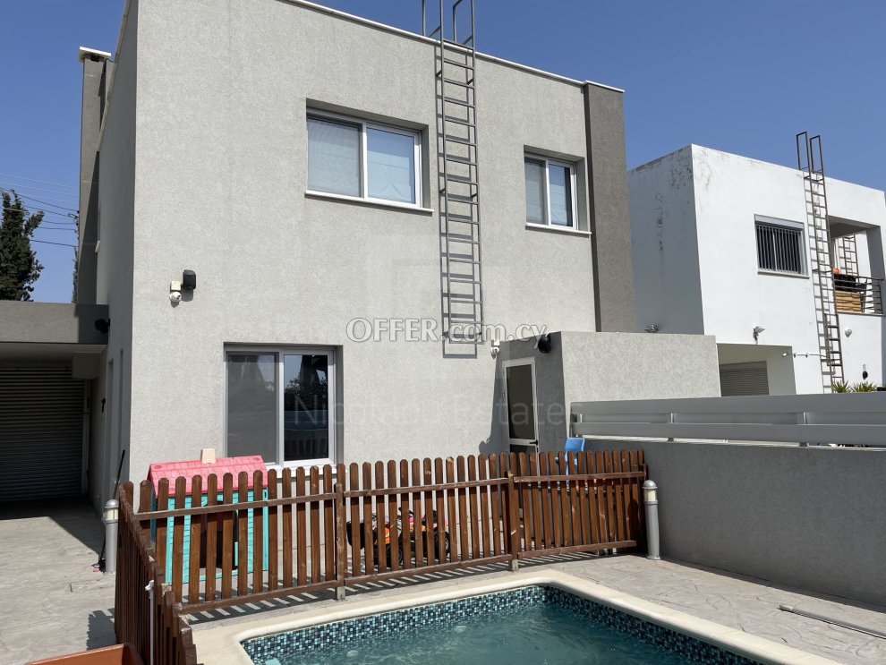 Luxury 2 storey house in the quiet area of Ayios Athanasios - 1