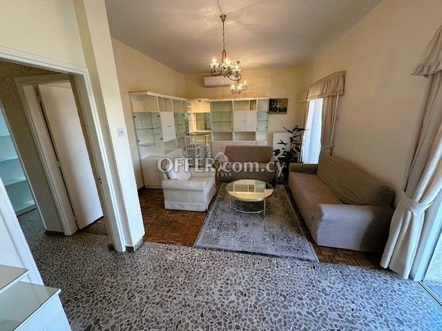 THREE BEDROOM APARTMENT IN THE HEART OF LIMASSOL - 9