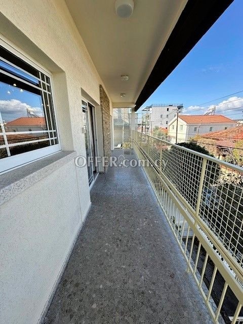 THREE BEDROOM APARTMENT IN THE HEART OF LIMASSOL - 5