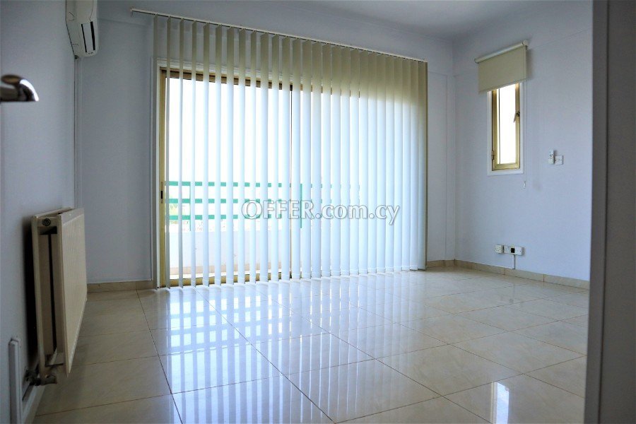Office space 155 sq.m. on the commercial Avenue of Athalassa for rent - 4