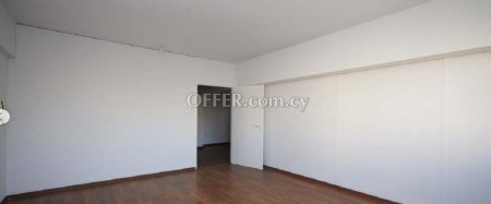 New For Sale €90,000 Office Nicosia (center), Lefkosia Nicosia - 2