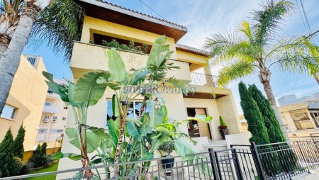 5 Bedroom Detached House For Sale Limassol