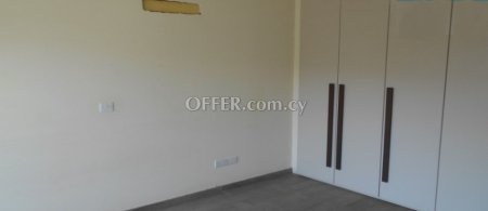 New For Sale €400,000 House 5 bedrooms, Detached Aglantzia Nicosia - 3