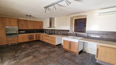 New For Sale €250,000 House 3 bedrooms, Detached Lympia Nicosia - 10