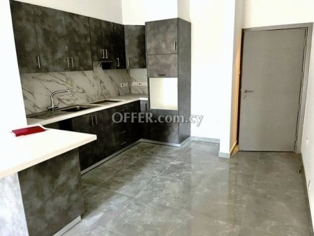 2 Bed Apartment for sale in Kato Polemidia, Limassol - 8