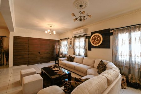 4 Bed House for Sale in Metropolis Mall, Larnaca - 9