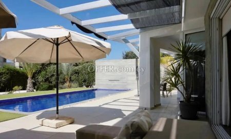 4 Bed Detached Villa for sale in Sea Caves, Paphos - 9