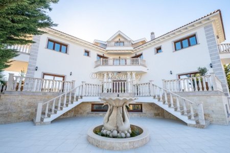 6 Bed Detached Villa for Sale in Mouttagiaka, Limassol - 8