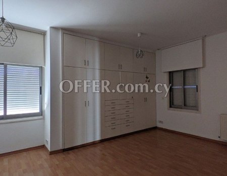 For Sale, Three-Bedroom Whole Floor Apartment in Acropolis - 5