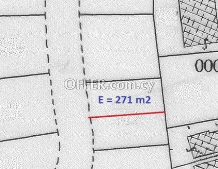 271m2 - Half Plot in Lakatameia municipality ( Stelmek area) - 1