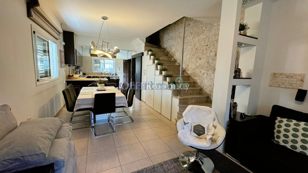 2 Bedroom Semi-Detached House For Rent Limassol - 10
