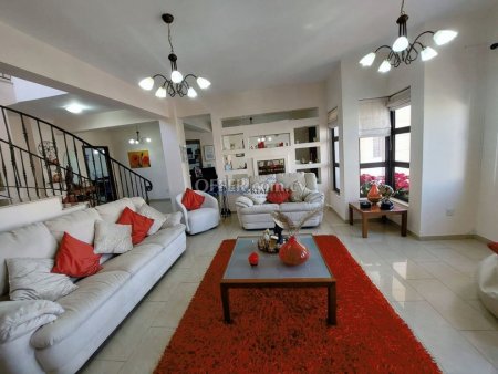 Five Bedroom House in Larnaca - 3