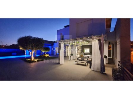Four plus one bedroom Villa in Mesa Gitonia near Grammar school