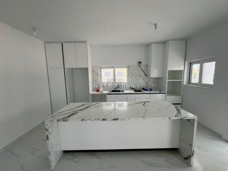 Modern 3-Bedroom House for Sale in Paralimni - 16