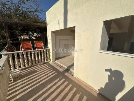 One bedroom resale apartment in Tombs of the Kings area of Paphos - 5