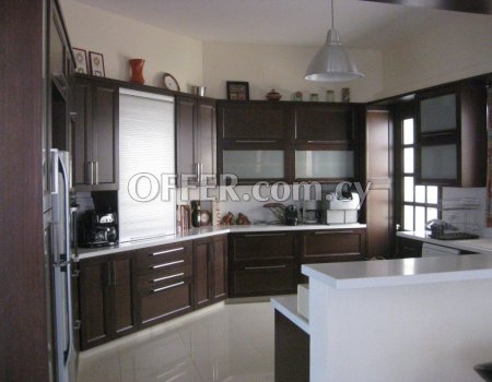 4 Beds House for Rent Lakatamia Nisosia Cyprus - 9