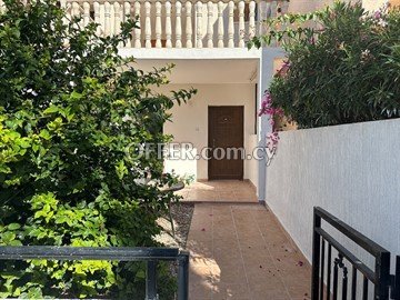 Ground Floor 1 Bedroom Apartment  In Pafos - With Communal Swimming Po