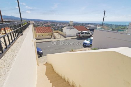 4 bedroom villa in peyia - 11