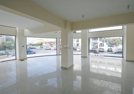 Showroom for Rent in Agios Dometios, Nicosia - 8