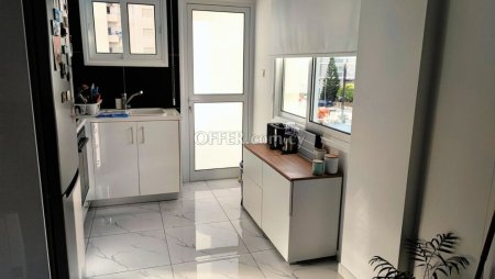 2 Bed Apartment for rent in Mesa Geitonia, Limassol - 8