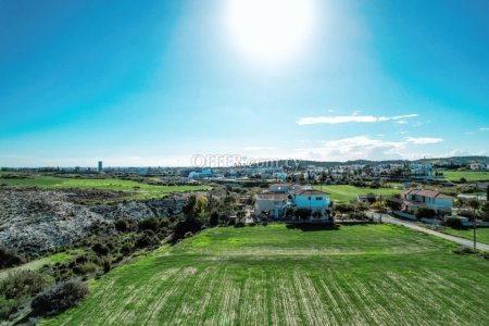 Field for Sale in Aradippou, Larnaca - 6