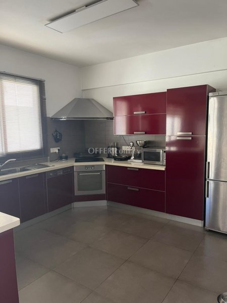 New For Sale €550,000 House 4 bedrooms, Detached Larnaka (Center), Larnaca Larnaca - 5