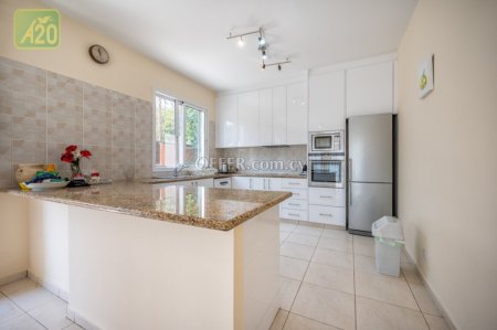 Detached Villa in Neo Chorio - 2